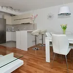 Dominik Apartman