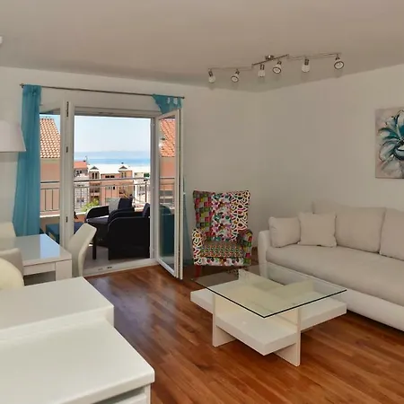 Apartment Dominik Makarska